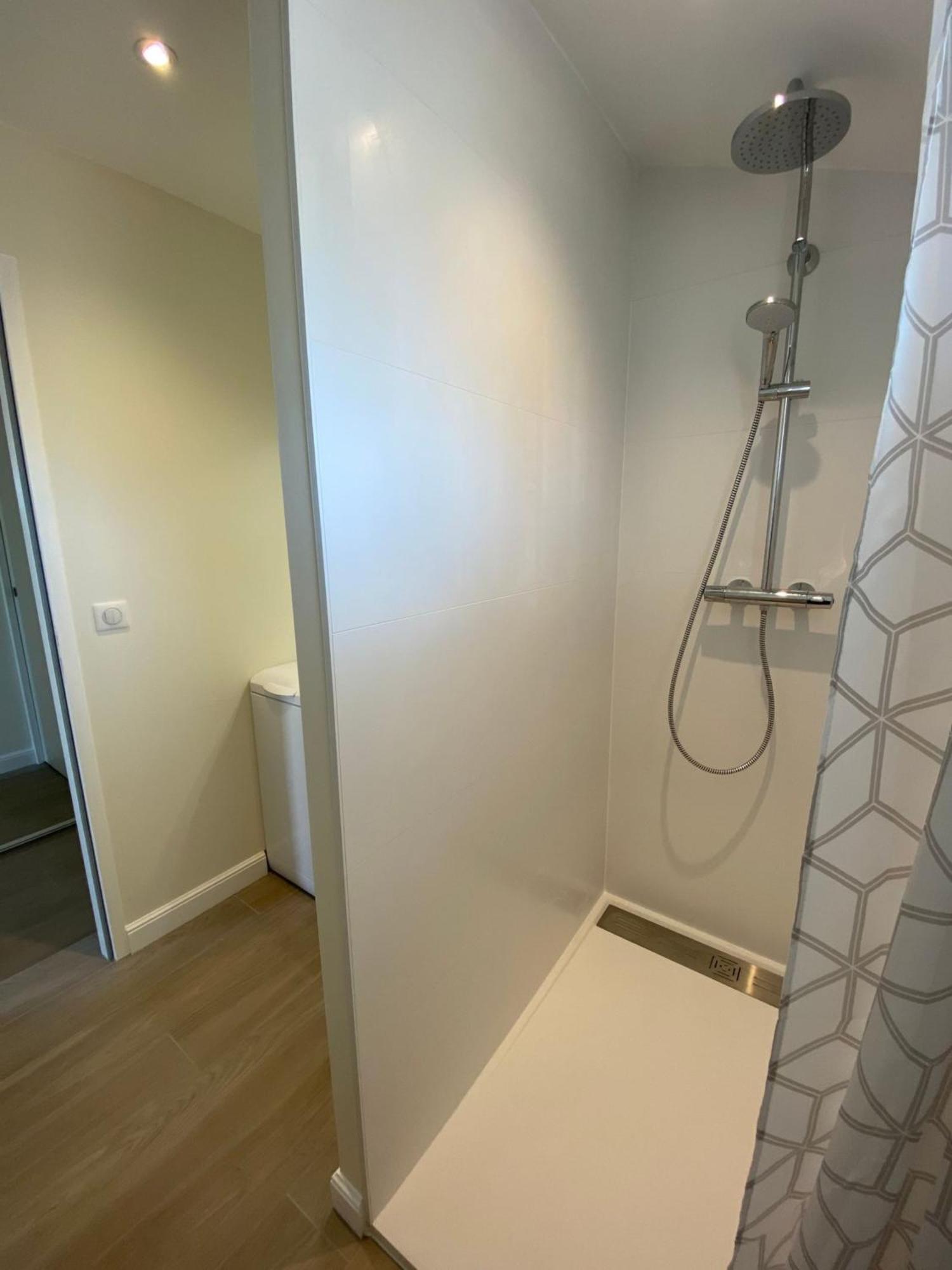 Appartement Des Pignons A Lege Bourg Exterior photo